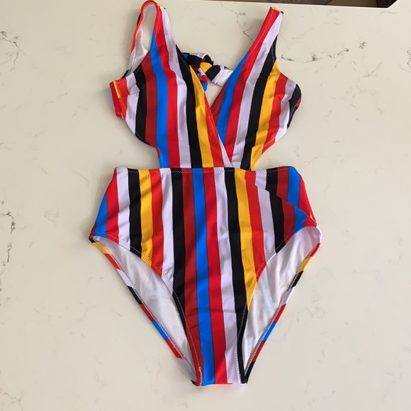 Cupshe Striped One Piece V-Neck Swimsuit size S - Picture 2 of 14